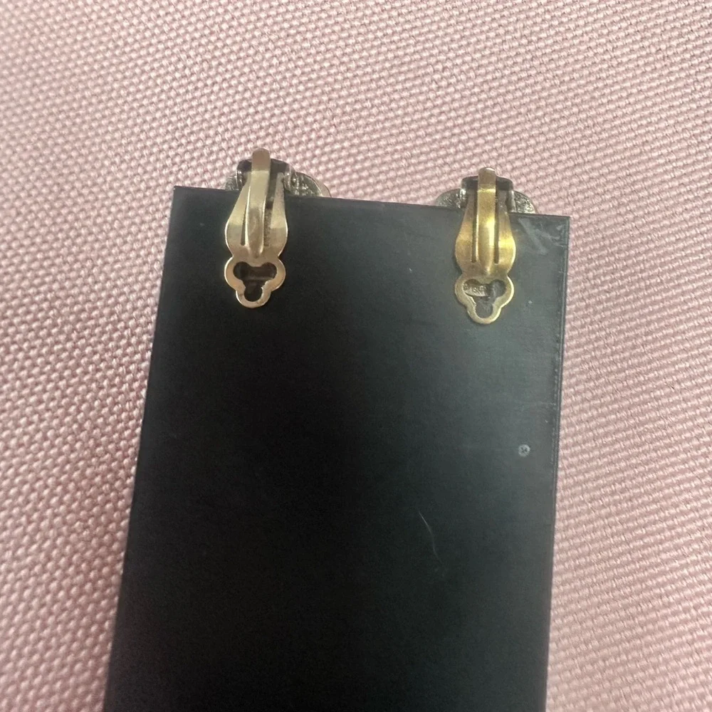 CHANEL Pink Square Clip On Earrings